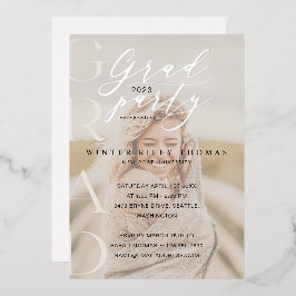 Minimale Cream Photo Afstudeerder Party Modern Cal Folie Uitnodiging