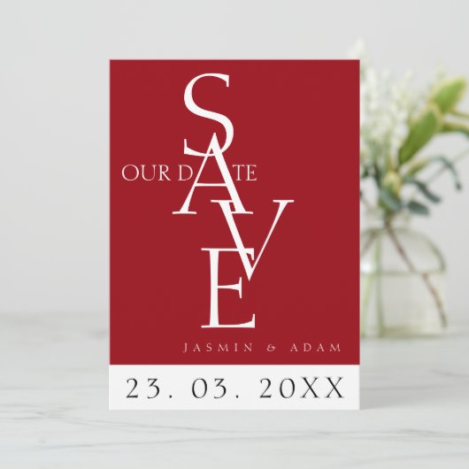 Minimale Crimson Rood Wit Eenvoudige Foto Bruiloft Save The Date (Staand voorkant)
