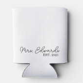 Minimale cursieve Mrs Custom Last Name Wedding Gif Blikjeskoeler (Achterkant)