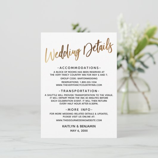 Minimale details Faux Gold Typography Wedding Informatiekaartje (Staand voorkant)