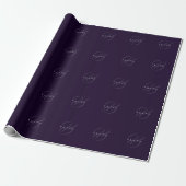 Minimale Diep Plum Paars Elegant Monogram Company Cadeaupapier (Uitgerold)