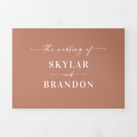 Minimale Eenvoudige Clay Terracotta Bold Names Wed Drieluik Uitnodiging (Cover)