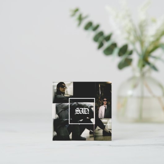 Minimale, eenvoudige, gebold, bedankt kaart vierkante visitekaartje (Staand voorkant)