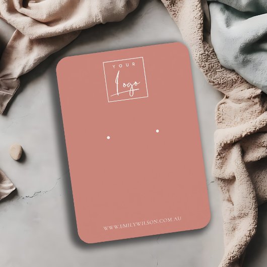 Minimale Eenvoudige Tomato Red Muted Earring Displ Visitekaartje