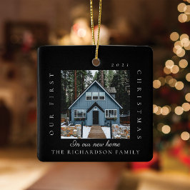 Minimale eerste kerst in ons nieuwe startpunt 2 fo keramisch ornament