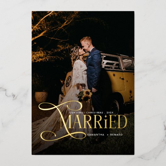 Minimale Eerste Kerstmis Getrouwde Koppels 2 Foto' Folie Feestdagenkaart (Voorkant)