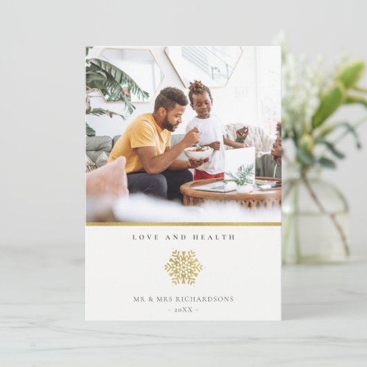 Minimale Elegant Gold Snowflake Photo Love & Healt Feestdagenkaart (Staand voorkant)