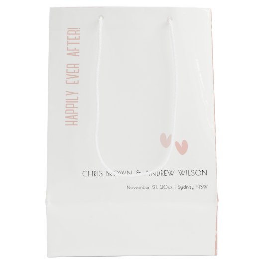Minimale elegante pasta dusky roze hartenbruiloft medium cadeauzakje (Achterkant)
