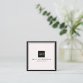 Minimale elegante roze zwart voegt uw logo toe vierkante visitekaartje (Staand voorkant)