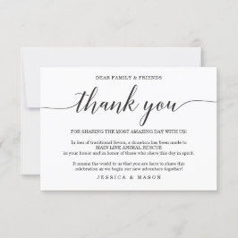 Minimale elegantie in plaats van een favoriete kaa aankondiging