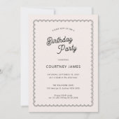 Minimale en eenvoudige gescallopeerde verjaardagsf kaart (Voorkant)