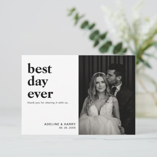 Minimale en liefdadige fotohedendaagse fotobruilof bedankkaart (Staand voorkant)