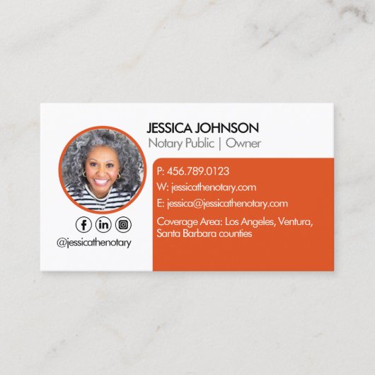 Minimale en moderne Oranje QR-code op vrijwillige  Visitekaartje (Voorkant)