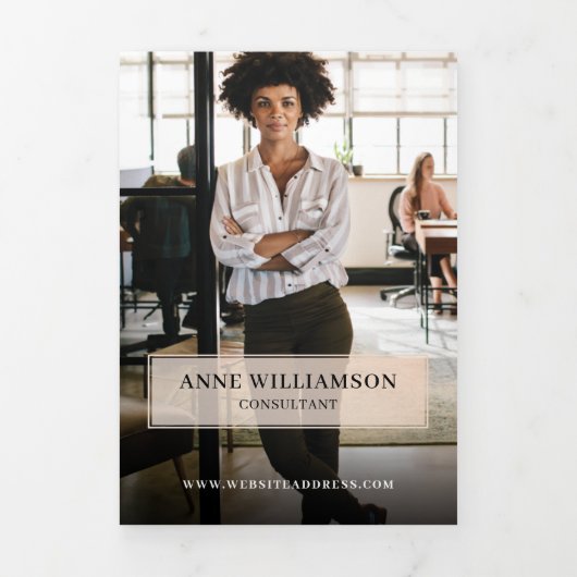 Minimale en professionele marketing en verkoop drieluik kaart (Cover)