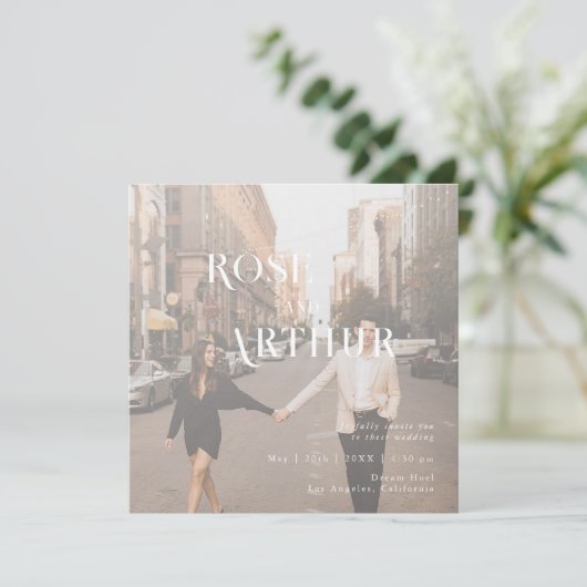 Minimale en zwarte en witte kleur (Staand voorkant)