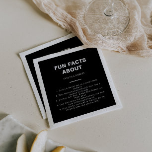 Minimale formalistische zwarte trivia Fun Facts We Servet