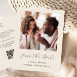 Minimale foto beige QR-code Sla de datum op Aankondigingskaart<br><div class="desc">Dit eenvoudige, minimalistische Save the Date-briefkaart heeft een vierkante foto boven de woorden "Save the Date" in een elegant wit handschrift, gevolgd door de namen van het paar, de trouwdatum en de stad in sans serif-lettertype op een beige achtergrond. Voeg een meer gedetailleerd bericht toe met aanvullende informatie op de...</div>