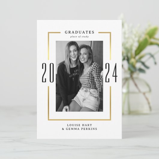 Minimale foto-collage gezamenlijk afstudeerfeest kaart (Staand voorkant)