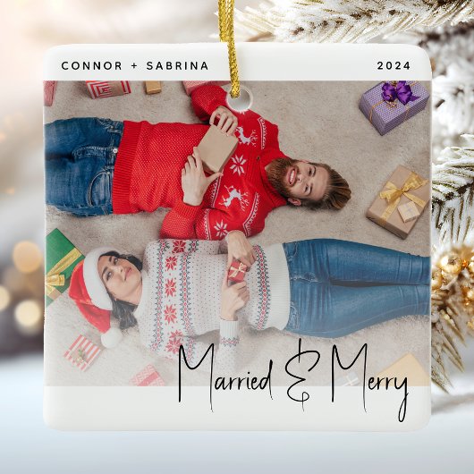 Minimale foto gehuwd en Merry Black Script Keramisch Ornament