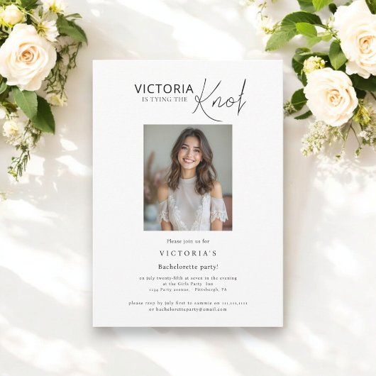 Minimale foto ik bind de knoop bachelorette kaart