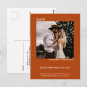 Minimale foto Modern Rust Sinaasappel Wedding RSVP Briefkaart (Voorkant / Achterkant)