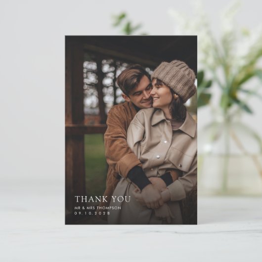 Minimale foto-overlay schaduwrand bruiloft bedankkaart (Staand voorkant)