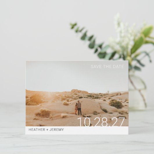 Minimale foto save the date (Staand voorkant)