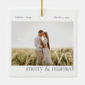 Minimale foto van Merry en Married Keramisch Ornament (Achterkant)