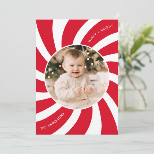 Minimale foto van rode en witte peppermint feestdagenkaart (Staand voorkant)