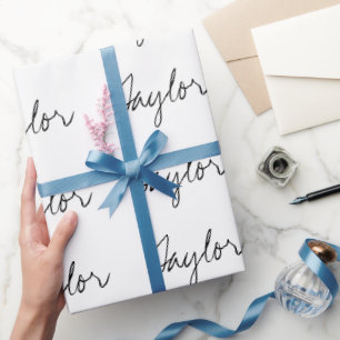Minimale gepersonaliseerde typografie zwart wit cadeaupapier