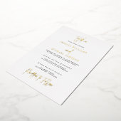 Minimale Gold Typography Wedding Folie Uitnodiging (Gedraaid)