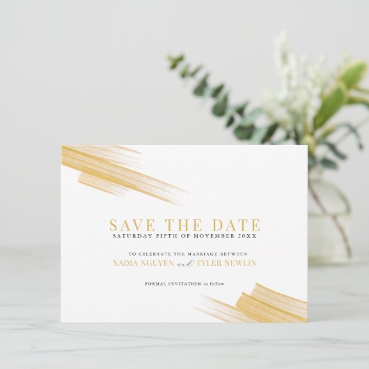 Minimale gouden bruine inktlijnen op fotobruiloft save the date (Staand voorkant)