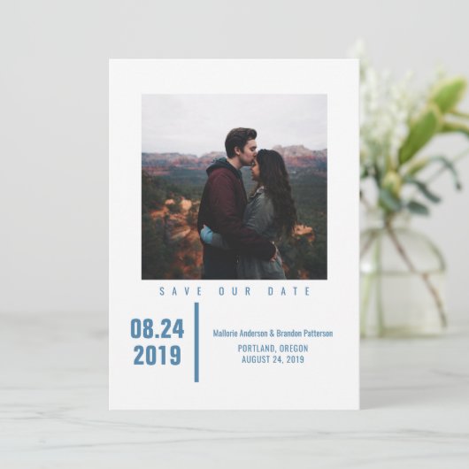 Minimale grafische foto Opslaan datum | Blauw Save The Date (Staand voorkant)