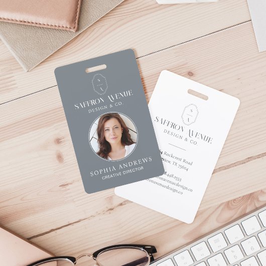 Minimale grijze ID Aangepast monogram Logo en foto Badge