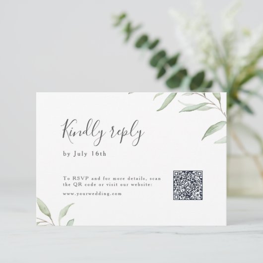 Minimale groen botanische rustieke bruiloft QR-cod RSVP Kaartje (Staand voorkant)