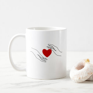 Minimale handen die rode hartliefdeskunst aanbiede koffiemok