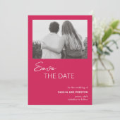 Minimale Hot Pink foto Moderne bruiloft Save The Date (Staand voorkant)