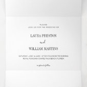 Minimale huwelijksfoto met RSVP QR-code en details Drieluik Uitnodiging (Binnenkant midden)