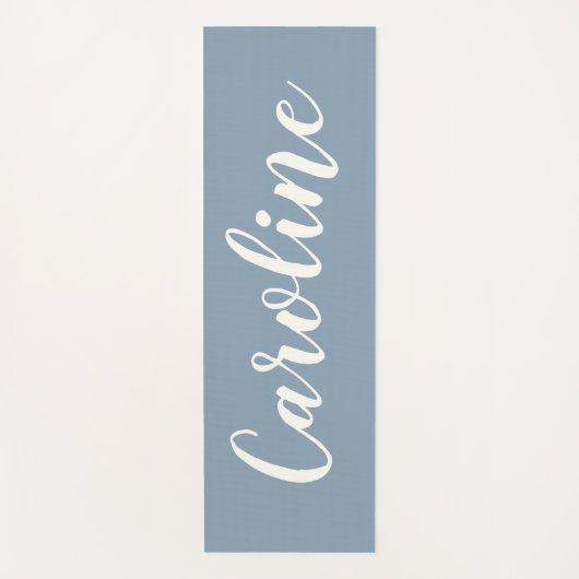 Minimale kalligrafie op maat van Dusty Blue Yogamat (Voorkant)