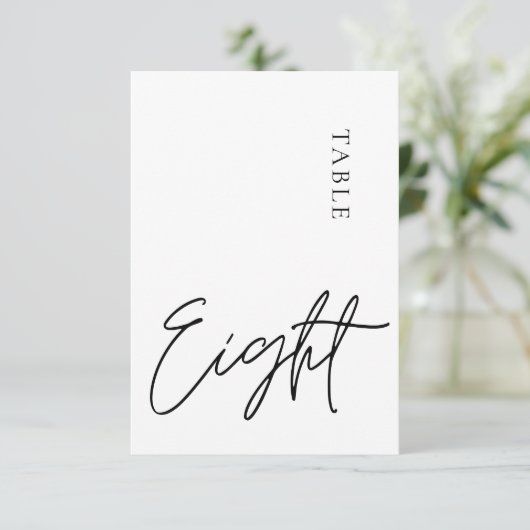 Minimale kalligrafie Tabel acht Tabelnummer Kaart (Staand voorkant)