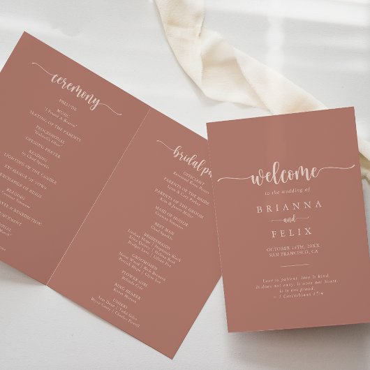 Minimale kalligrafie Terracotta Folded Wedding Programma