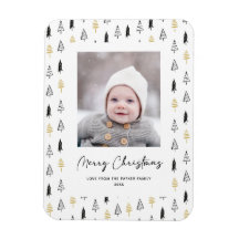 Minimale kerstviering met gouden zwarte pine-boom