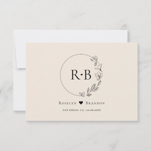 Minimale krans Monogram Zwart en Cream bruiloft RSVP Kaartje (Achterkant)