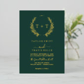 Minimale lebben | Gold Foil Emerald Monogram Wedde Folie Uitnodiging (Staand Voorkant)