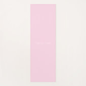 Minimale lichtroze aangepaste naam monogram yogamat (Voorkant)