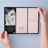 Minimale Luxale Boutique Black/Roze brochure (Hand)