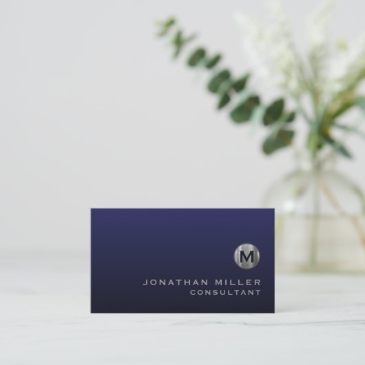 Minimale Luxe Navy Blue Silver Monogram Visitekaartje (Staand voorkant)