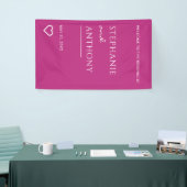 Minimale magenta en witte heart moderne bruiloft spandoek (Beurs)