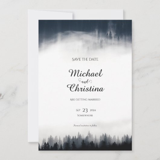 Minimale mistige sparren bos natuur bruiloft save the date (Voorkant)