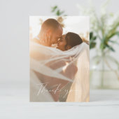 Minimale moderne 2 foto bruiloft dank u kaart (Staand voorkant)